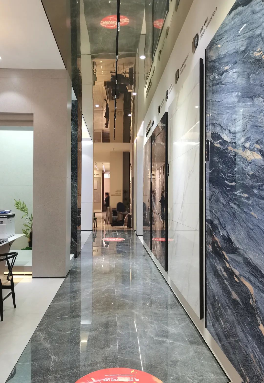 終端風采 | 強輝淮南旗艦店,中性格調,以藝術裝點設計(圖8) 終端風采 | 強輝淮南旗艦店,中性格調,以藝術裝點設計(圖8)