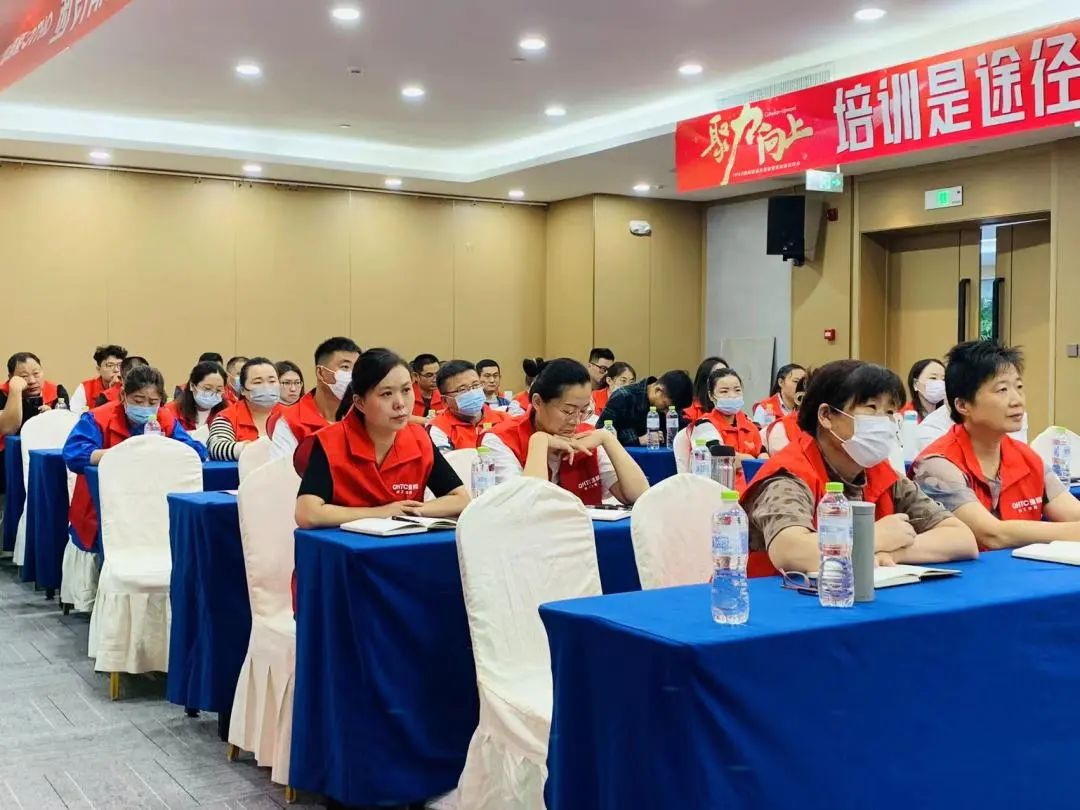 聚力·向上 | 2022強輝新品品鑒會暨區(qū)域培訓峰會臨沂站完美結束!(圖19) 聚力·向上 | 2022強輝新品品鑒會暨區(qū)域培訓峰會臨沂站完美結束!(圖19)