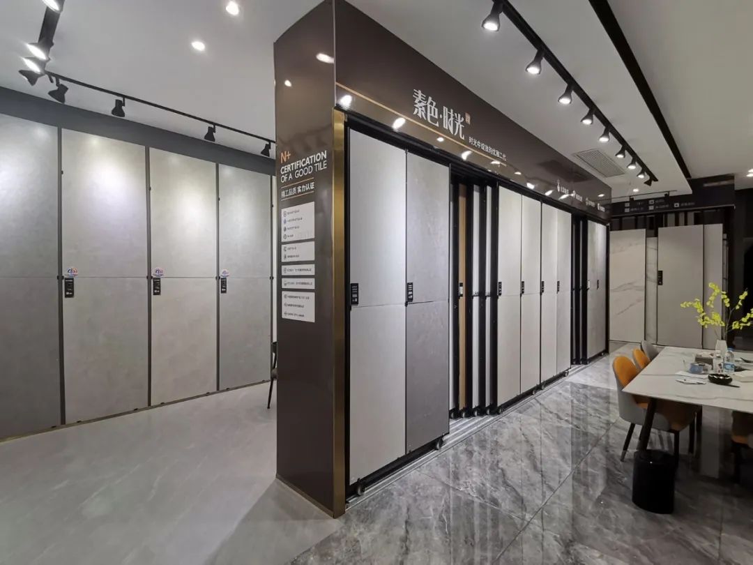 實至名歸!強(qiáng)輝榮獲2022中國房地產(chǎn)材料供應(yīng)商產(chǎn)品力十強(qiáng)企業(yè)?(圖20) 圖片