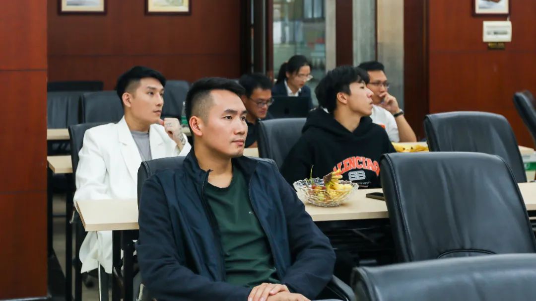 549f13bcb16aef49efaec16facc9351.jpg 摯友同行追遠夢 | 強輝×廣東保時捷車友會活動圓滿舉行(圖27)