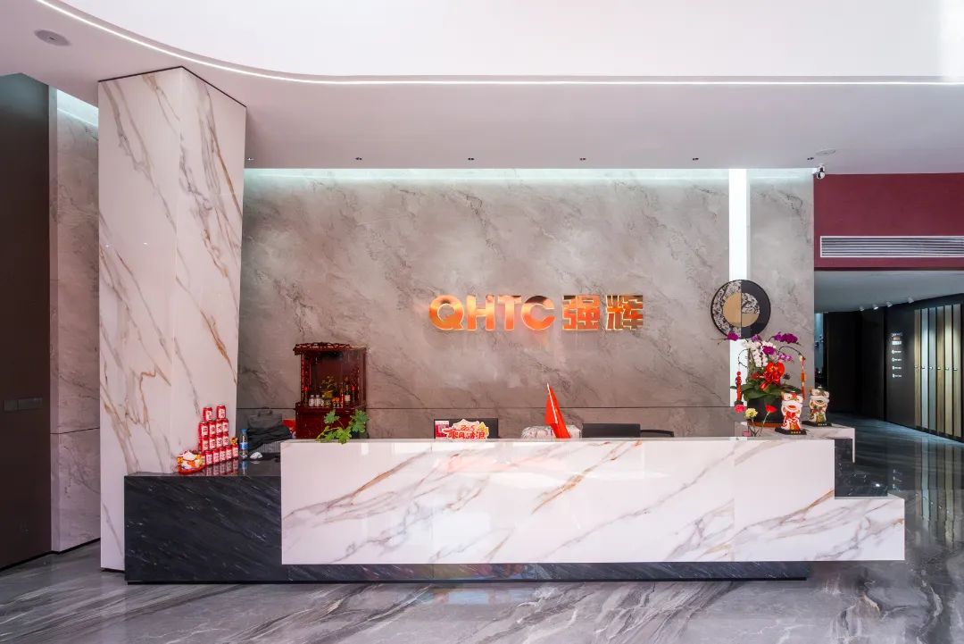 終端風采 | 強輝晉江旗艦店,品味質(zhì)感大師館,打卡美學(xué)新坐標(圖6) 終端風采 | 強輝晉江旗艦店,品味質(zhì)感大師館,打卡美學(xué)新坐標(圖6)