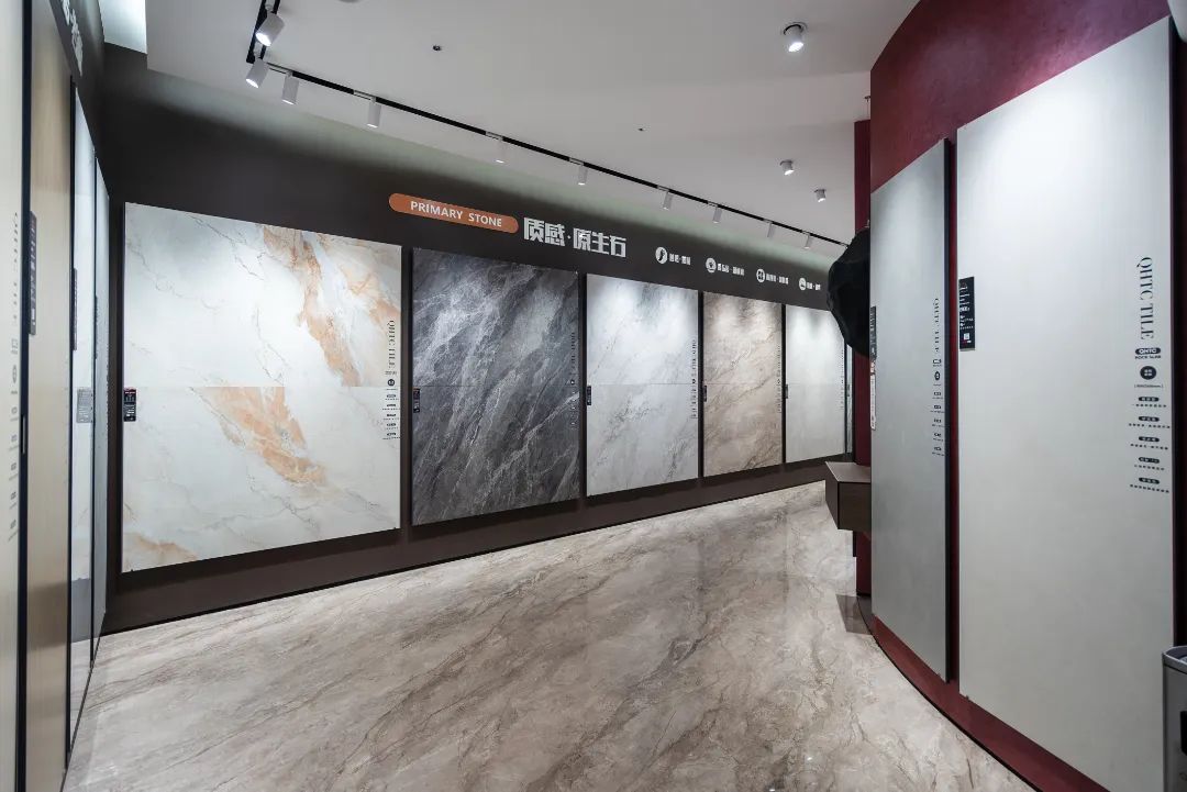 終端風采 | 強輝晉江旗艦店,品味質(zhì)感大師館,打卡美學(xué)新坐標(圖11) 終端風采 | 強輝晉江旗艦店,品味質(zhì)感大師館,打卡美學(xué)新坐標(圖11)