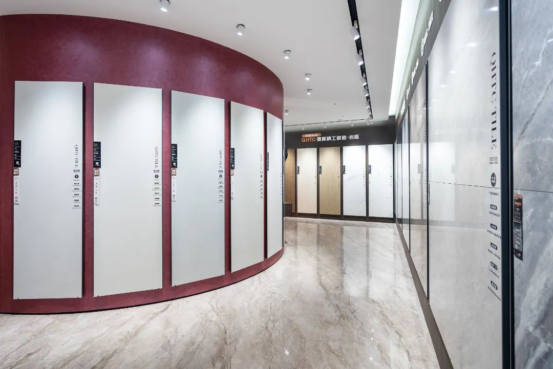 終端風采 | 強輝晉江旗艦店,品味質(zhì)感大師館,打卡美學(xué)新坐標(圖12) 終端風采 | 強輝晉江旗艦店,品味質(zhì)感大師館,打卡美學(xué)新坐標(圖12)