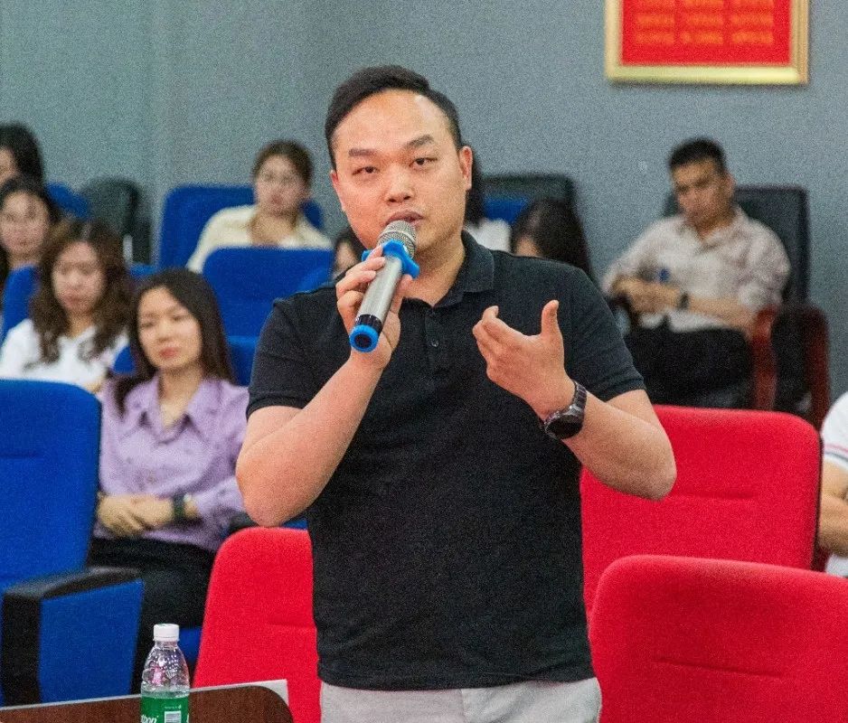 玩轉(zhuǎn)AI·智創(chuàng)效能 | 強(qiáng)輝集團(tuán)首屆AI創(chuàng)意技能大賽圓滿結(jié)束(圖18)