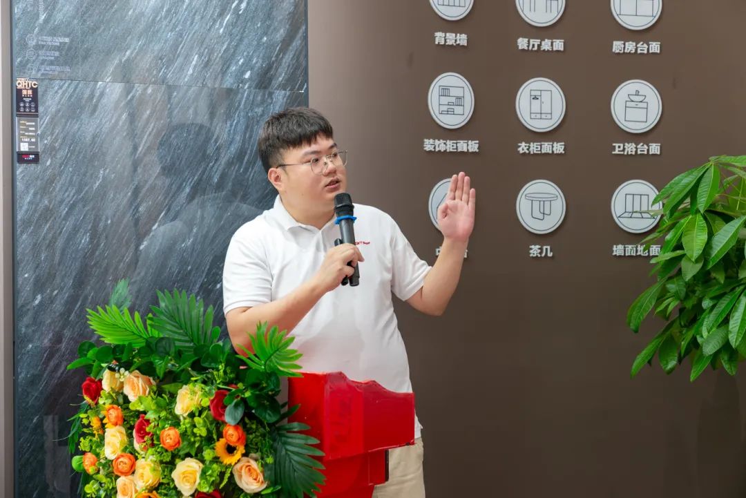 聚勢共鑒?標桿領(lǐng)航 | 強輝2025區(qū)域培訓峰會暨美學賦能行動貴陽站順利結(jié)束!(圖11) 聚勢共鑒?標桿領(lǐng)航 | 強輝2025區(qū)域培訓峰會暨美學賦能行動貴陽站順利結(jié)束!(圖11)