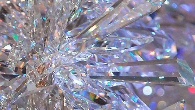 新品上市 | 強(qiáng)輝晶炫系列,以黃金比例重構(gòu)空間敘事(圖2) 新品上市 | 強(qiáng)輝晶炫系列,以黃金比例重構(gòu)空間敘事(圖2)